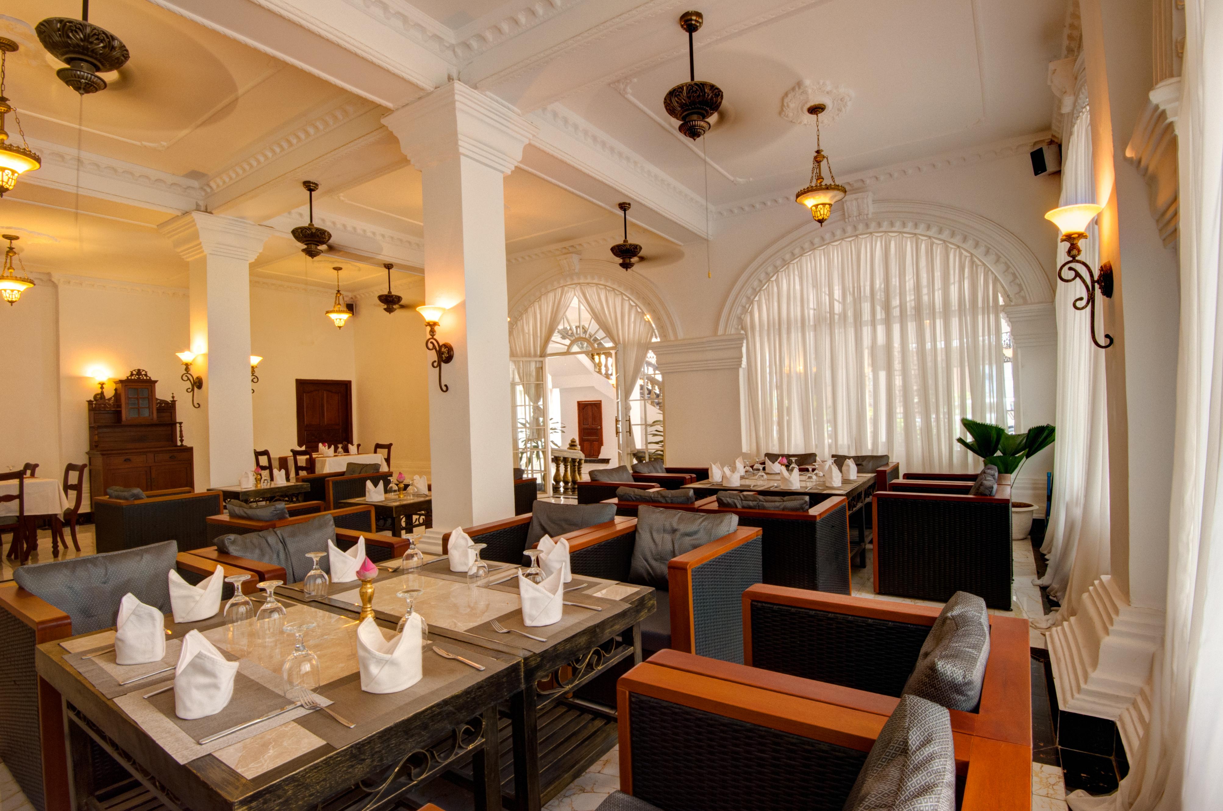 Le Grand Palais Boutique Hotel Phnom Penh Exterior foto